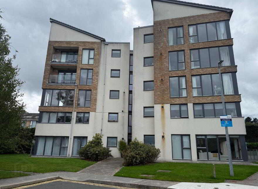 Apartment 8 Oldfield Hall, Ticknock Park, Ticknock, Ticknock, D18YK80
