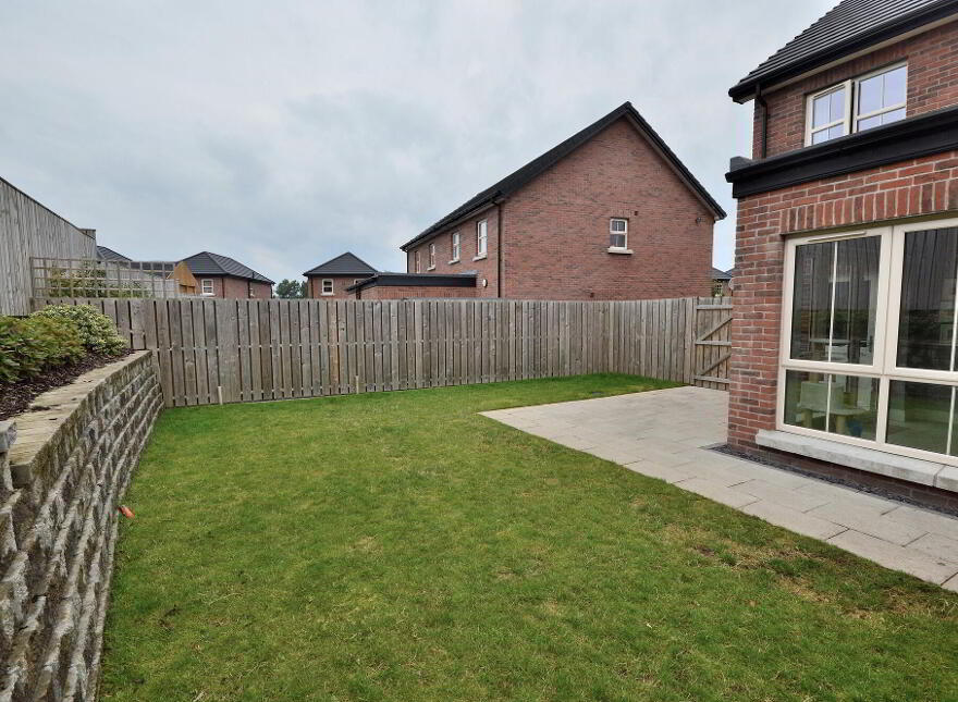 5 Helens Wood Crescent, Bangor, BT19 1FE