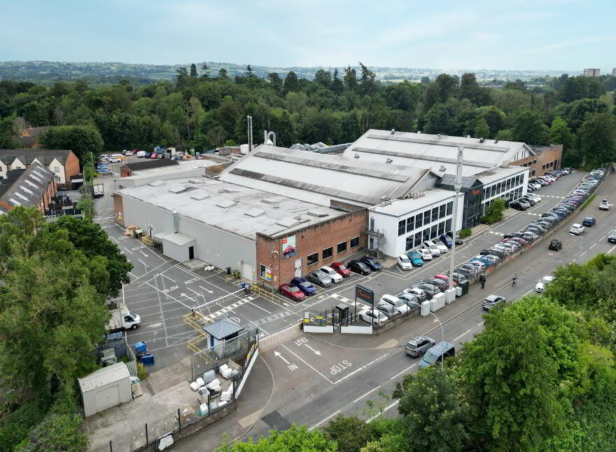 254-256 Kingsway, Dunmurry, Belfast, BT17 9AF