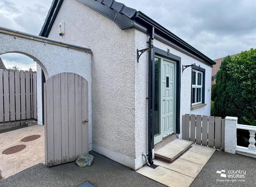 18 Castle Manor, Ballynure, Ballyclare, BT39 9GW