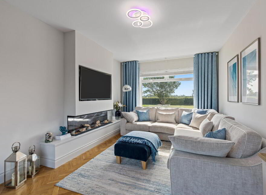 141 Movilla Road, Newtownards, BT23 8RJ