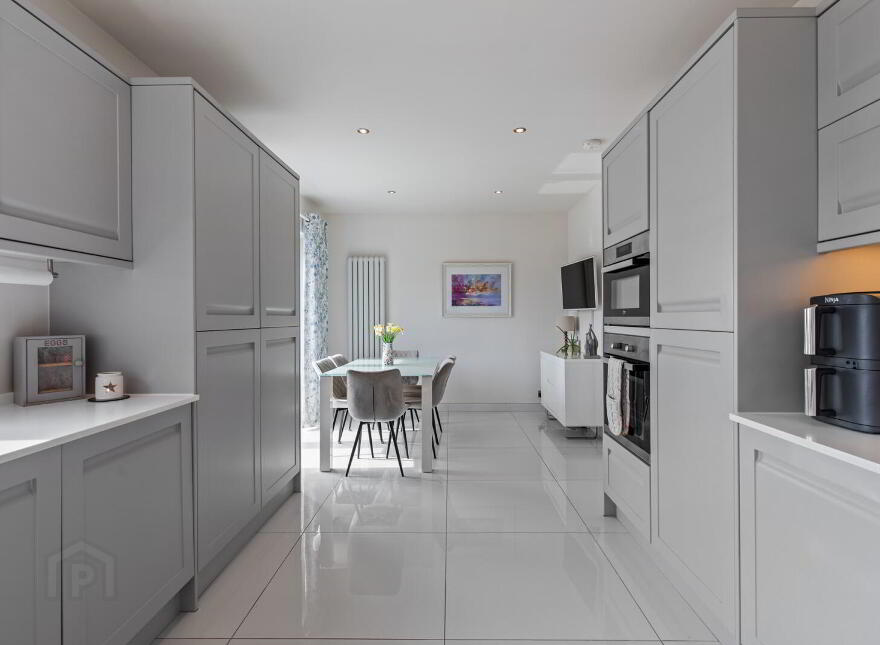 141 Movilla Road, Newtownards, BT23 8RJ