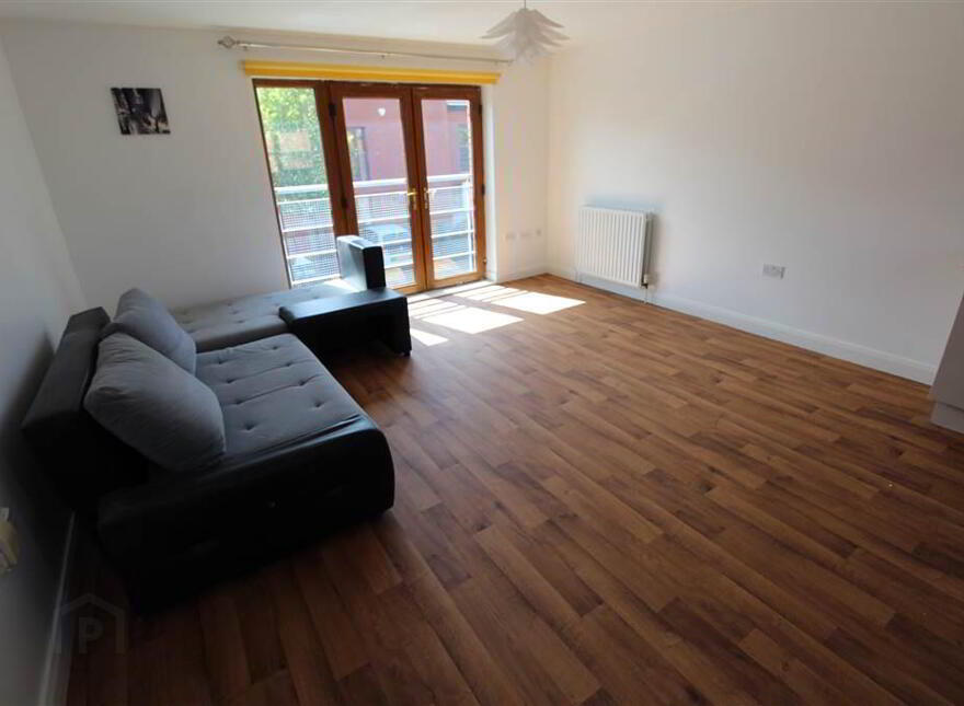 Apt 5 30, Chatsworth Street, Belfast, BT5 4QQ