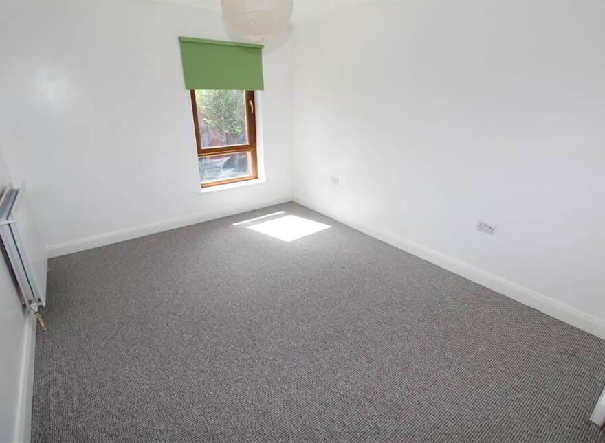 Apt 5 30, Chatsworth Street, Belfast, BT5 4QQ