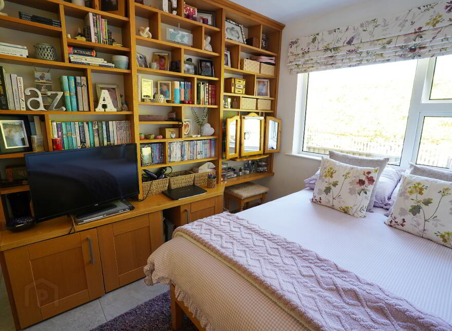 13 The Woodlands, Warrenpoint, BT34 3WL