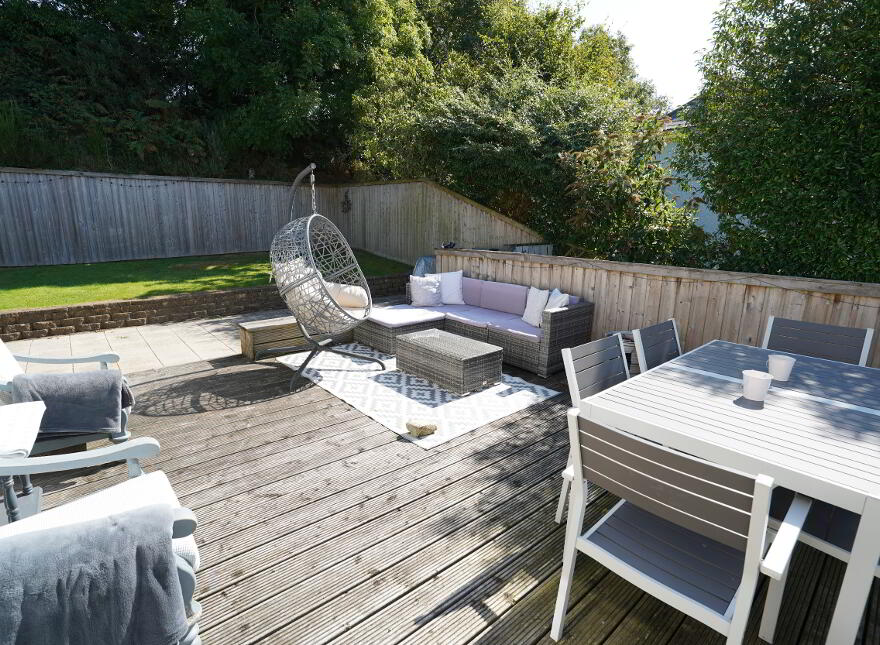 13 The Woodlands, Warrenpoint, BT34 3WL