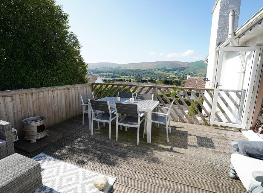 13 The Woodlands, Warrenpoint, BT34 3WL