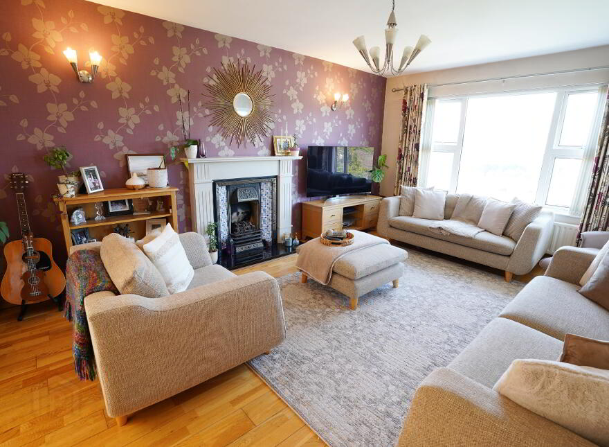 13 The Woodlands, Warrenpoint, BT34 3WL