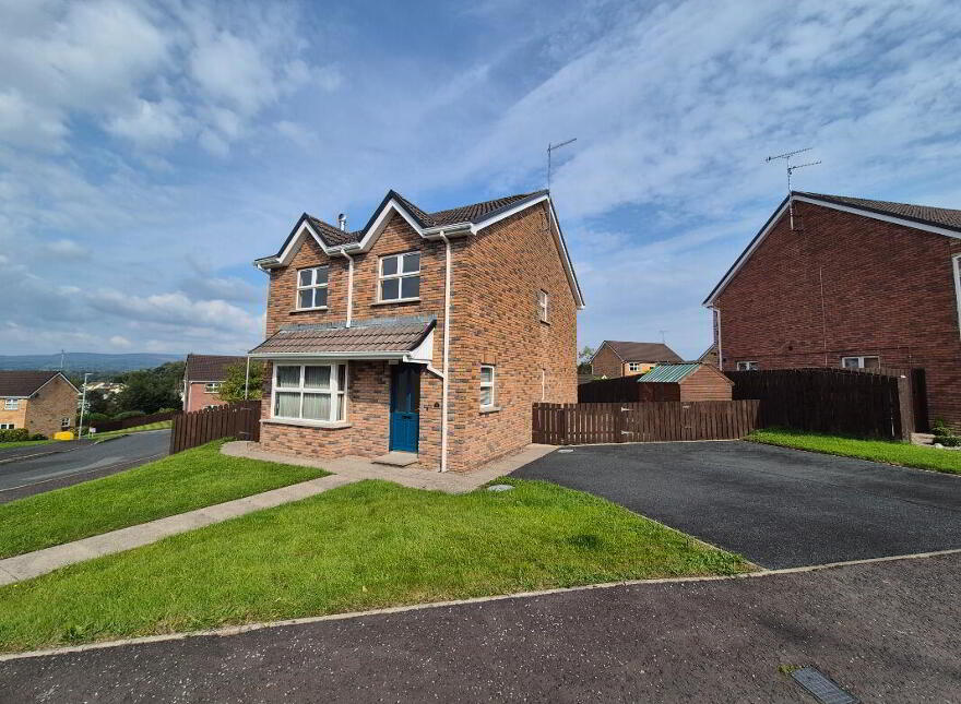 41 Coolnagard Grove, Omagh, BT78 1AW