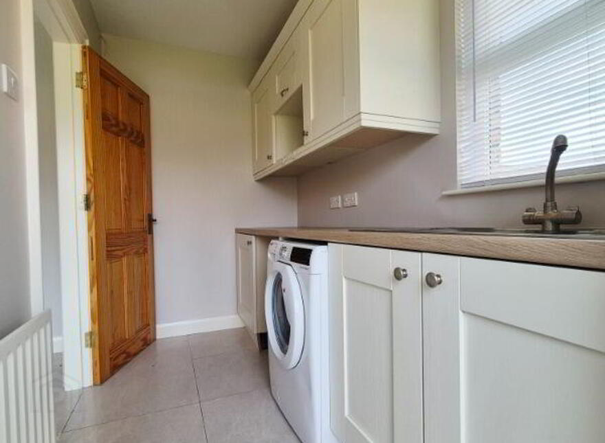 41 Coolnagard Grove, Omagh, BT78 1AW
