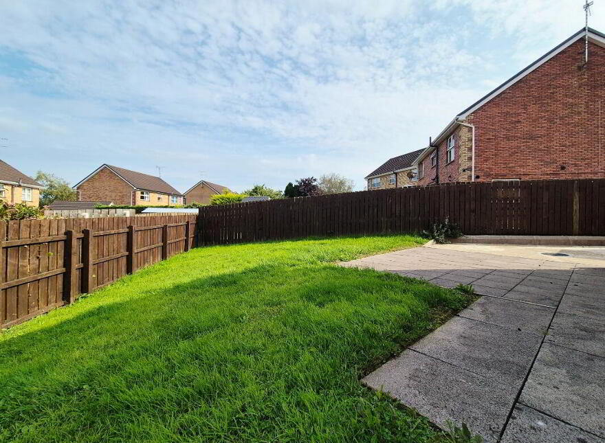 41 Coolnagard Grove, Omagh, BT78 1AW
