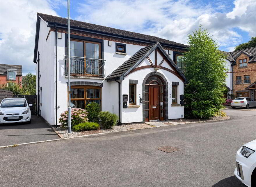 15 Inver Court, Belfast, BT4 1RS