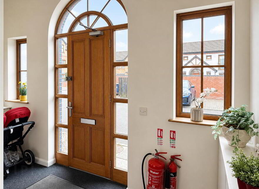 15 Inver Court, Belfast, BT4 1RS