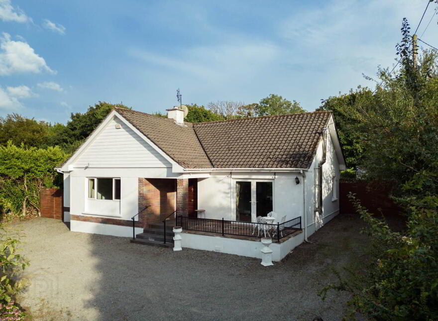 Glenview, Baltimore Road, Skibbereen, P81CX83