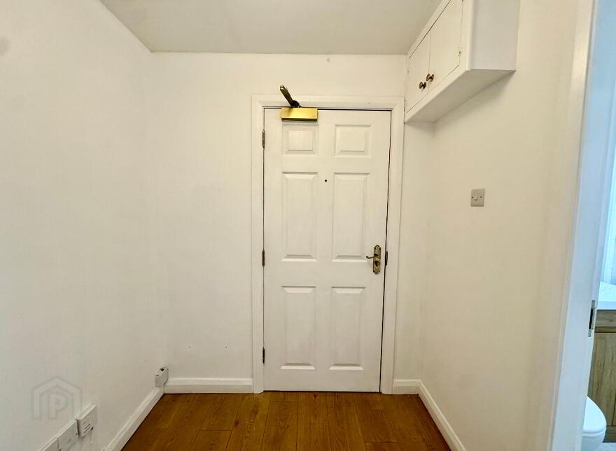 Flat 2, 97 Eglantine Avenue, Belfast, BT9 6EX