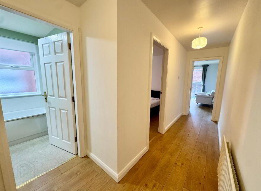 Flat 2, 97 Eglantine Avenue, Belfast, BT9 6EX