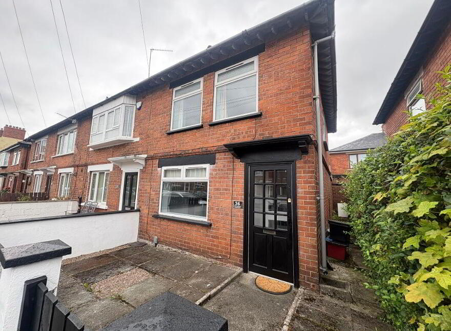 36 Whitehall Gardens, Belfast, BT7 3GW photo