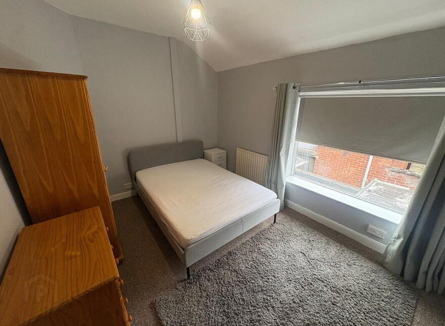 36 Whitehall Gardens, Belfast, BT7 3GW