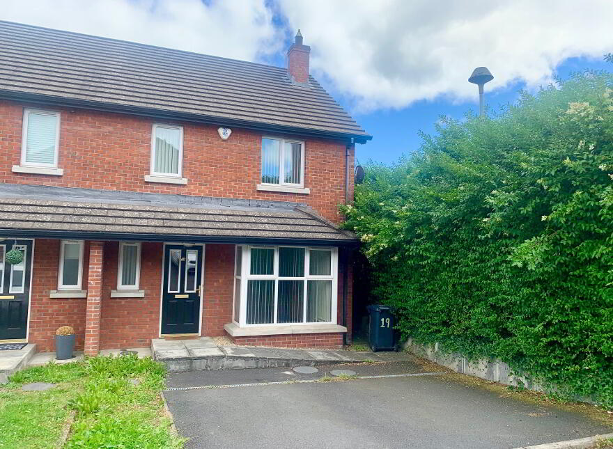 19 Ardara Mews, Dundonald, BT16 2AA