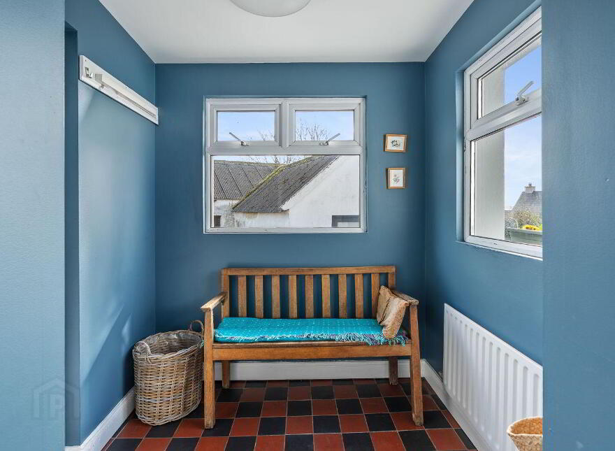 Moanroe, Garryvoe, Midleton, P25N627