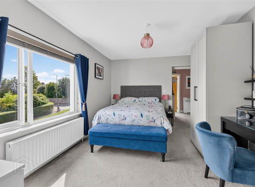 98 Antrim Road, Lisburn, BT28 3LX