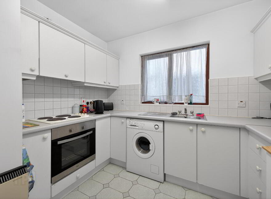 6 Ceara Court, Windsor Avenue, Belfast, BT9 6EJ