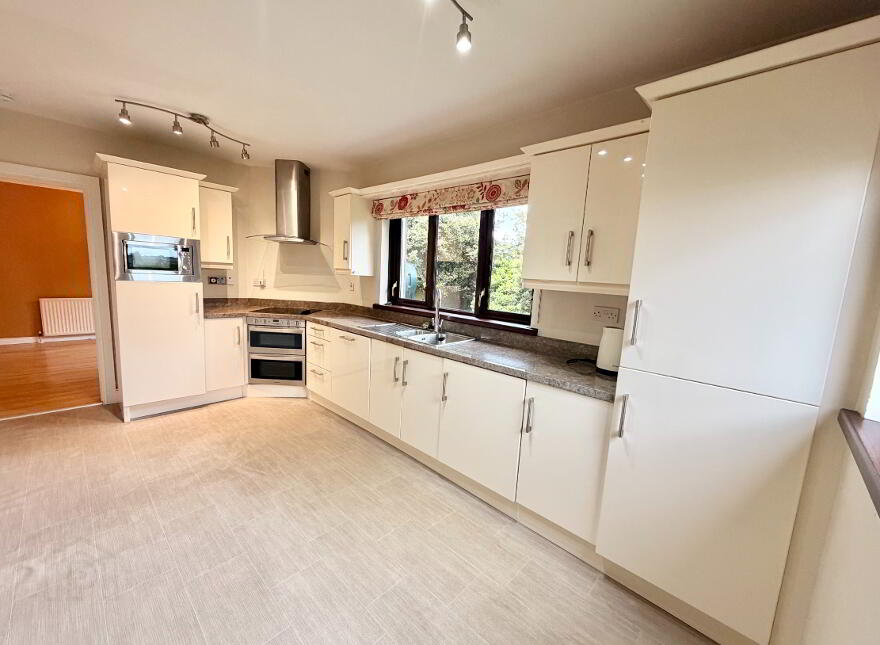 104 Templegrove, Derry, BT48 0QW