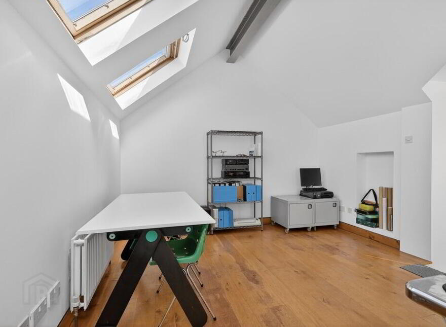 7 Upper Malone Road, Belfast, BT9 6TD