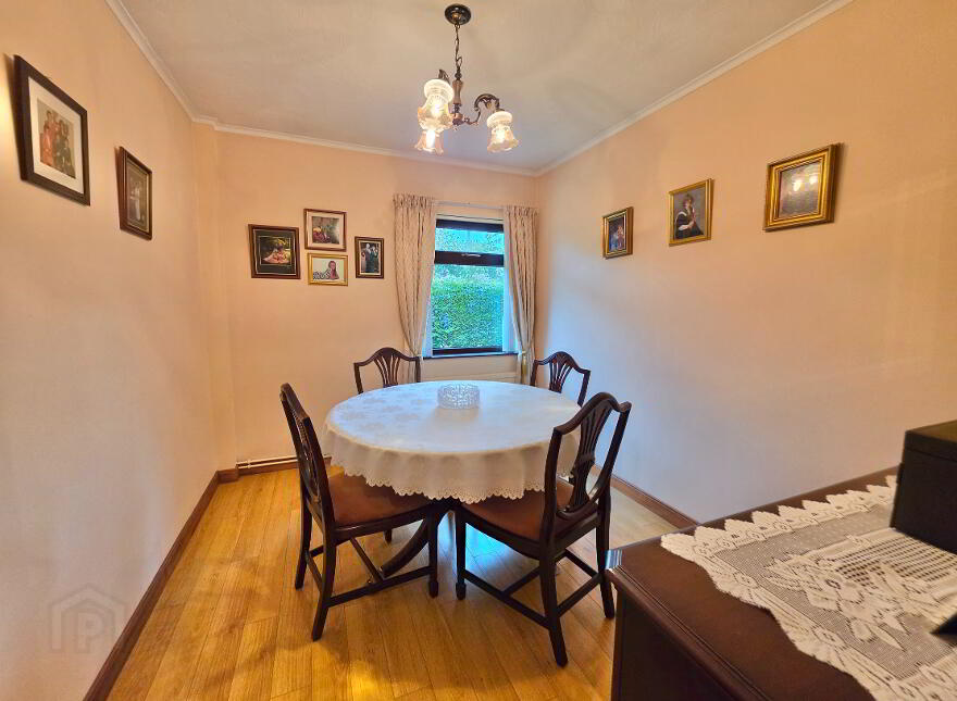 5 Eastermeade Gardens, (Off North Road), Ballymoney, BT53 6BD
