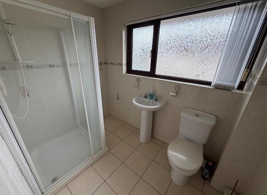 3 Rathgill Avenue, Bangor, BT19 7TD