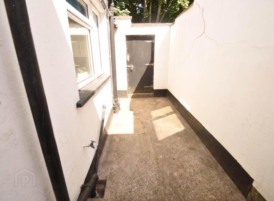 29 Rutherglen Street, Belfast, BT13 3LR