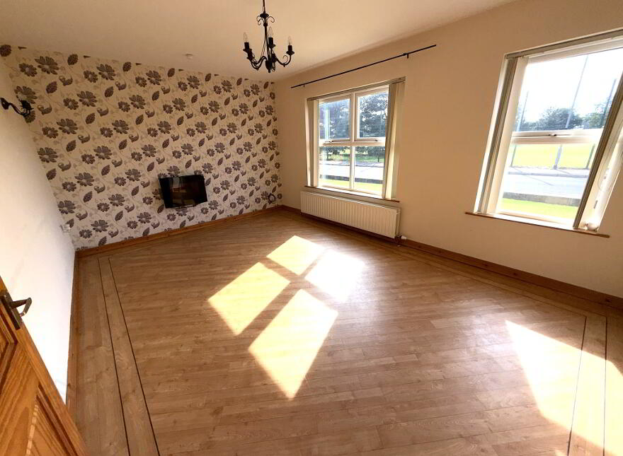 6 Whinsmoor Lodge, Broughshane, Ballymena, BT42 4JX