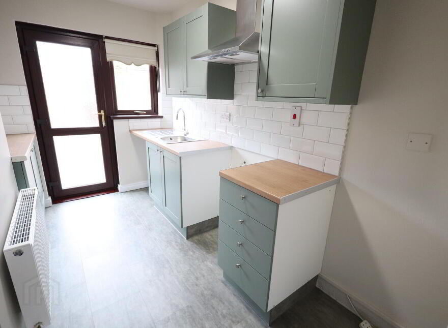 46 Innis Avenue, Newtownabbey, BT37 9ET