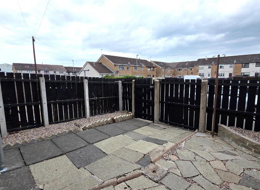 34 Portlee Walk, Antrim, BT41 1EN