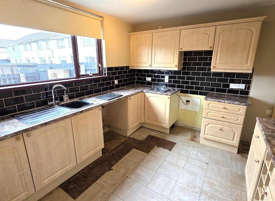 34 Portlee Walk, Antrim, BT41 1EN