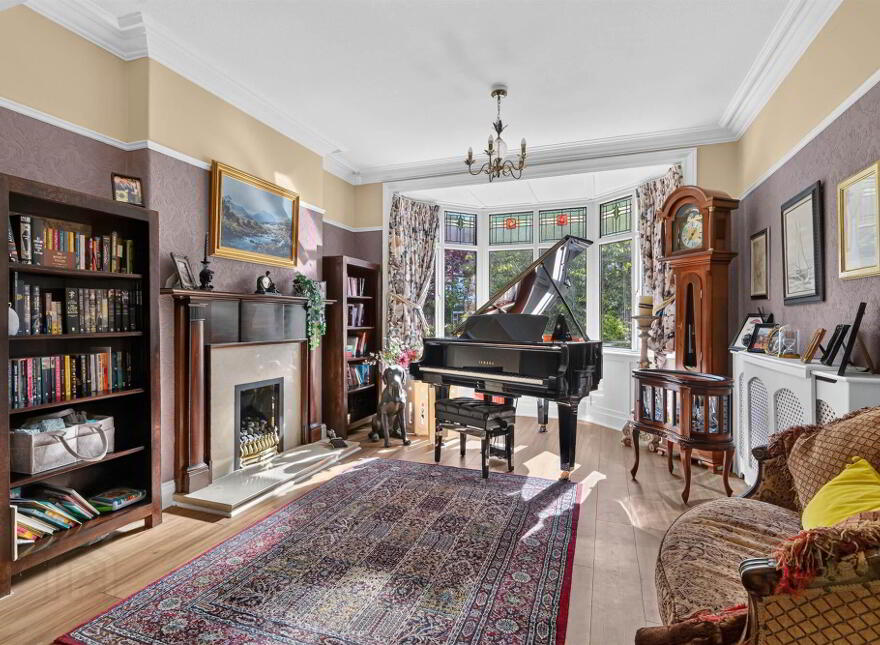 16 Stormont Park, Belfast, BT4 3GX