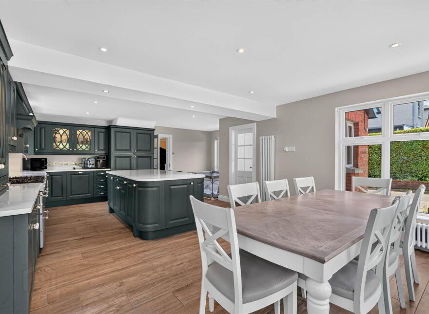 16 Stormont Park, Belfast, BT4 3GX