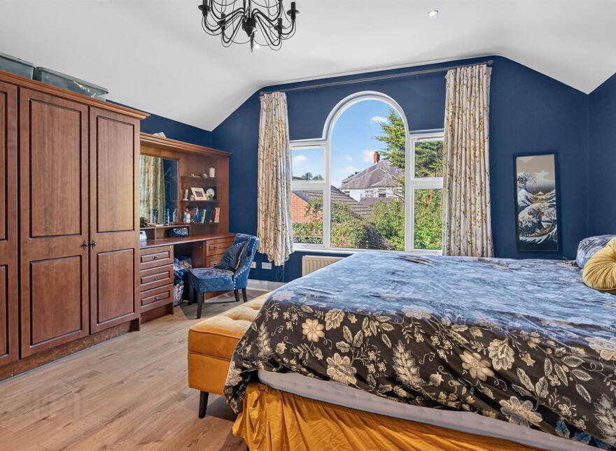 16 Stormont Park, Belfast, BT4 3GX