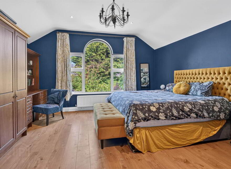 16 Stormont Park, Belfast, BT4 3GX
