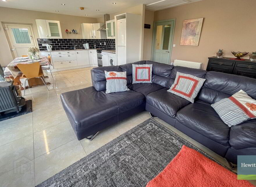 20b Seaboughan Road, Markethill, BT60 1SD