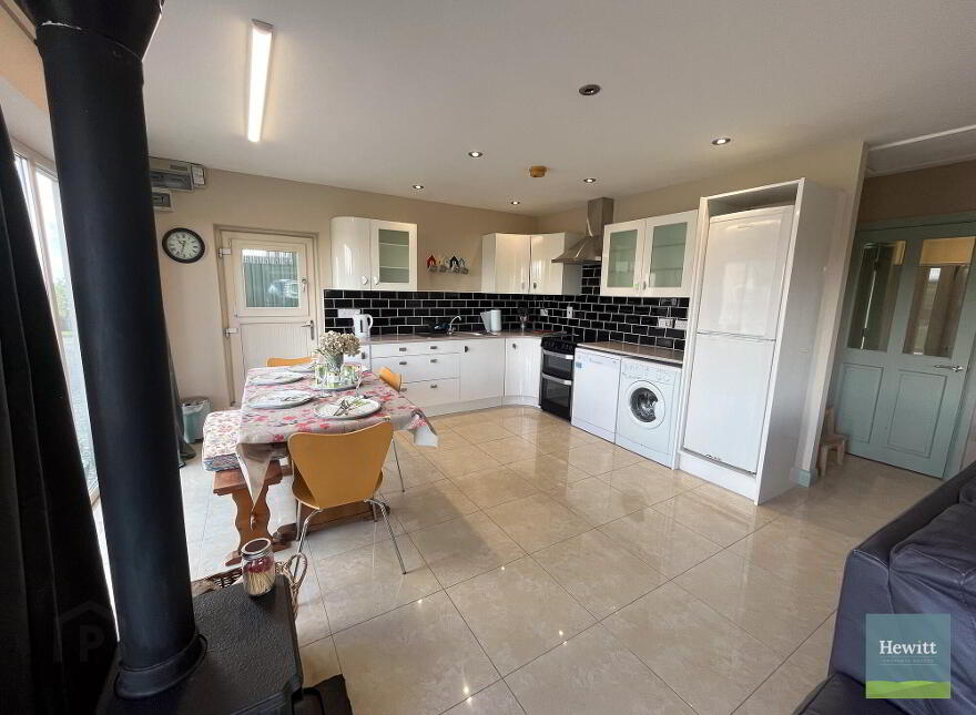 20b Seaboughan Road, Markethill, BT60 1SD
