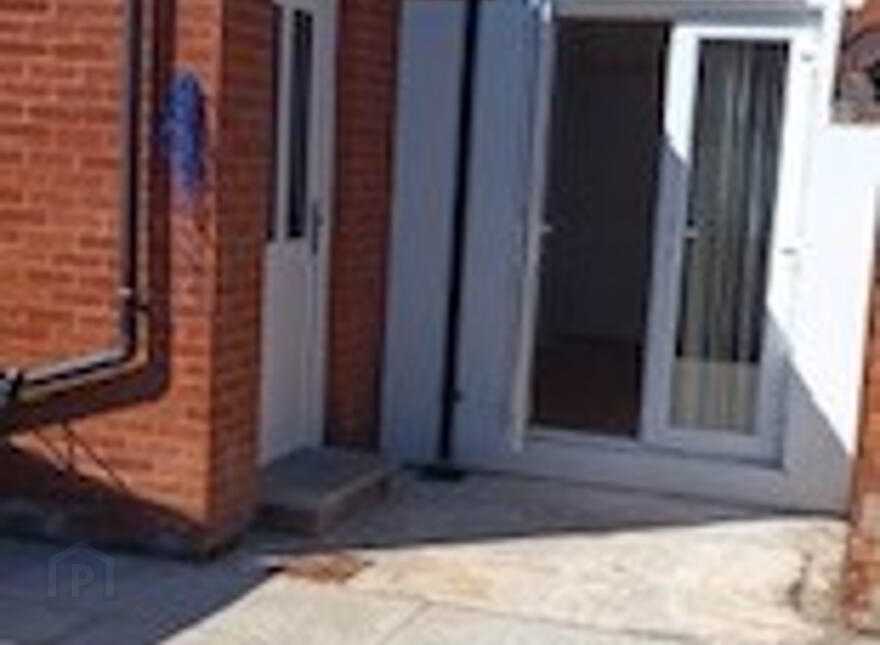 14 Seapark Drive, Belfast, BT15 3NU
