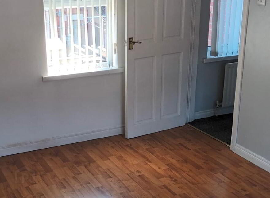 14 Seapark Drive, Belfast, BT15 3NU
