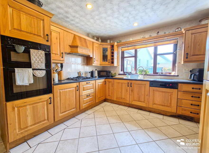 4 Kensingvale, Parkgate, Ballyclare, BT39 0AF
