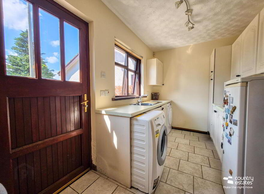 4 Kensingvale, Parkgate, Ballyclare, BT39 0AF