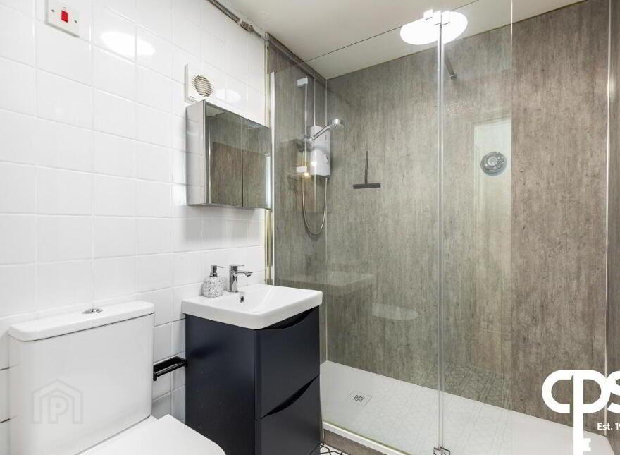 19 Balmoral Court, Belfast, BT9 7GR