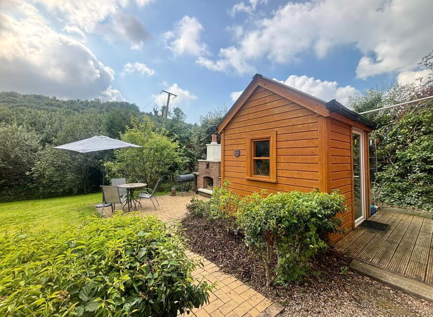 Hillview House Greatwood, Ardee, A92V5W7