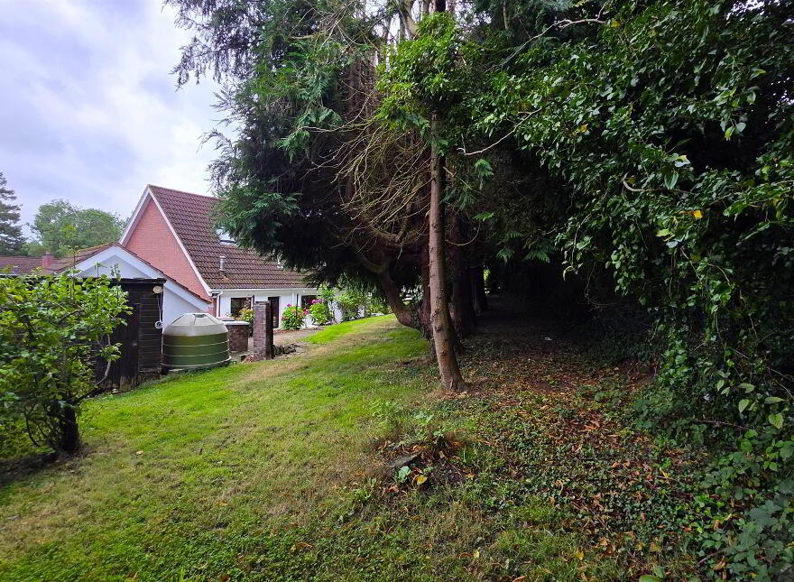 2 Laurel Park, Randalstown, BT41 3HJ