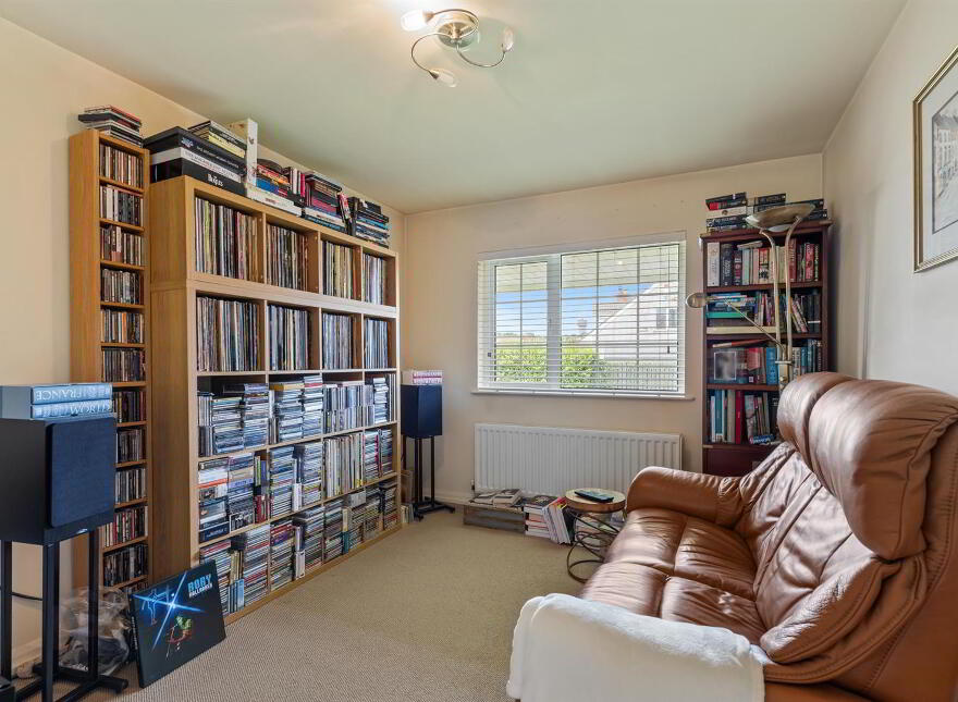6 Edgewater Bay, Donaghadee, BT21 0EN