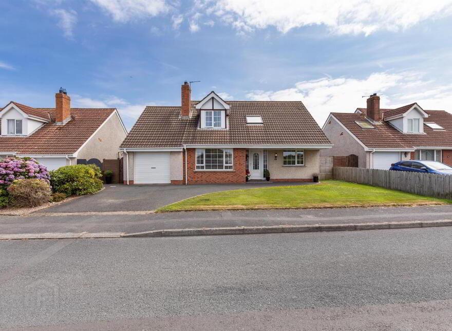 6 Edgewater Bay, Donaghadee, BT21 0EN